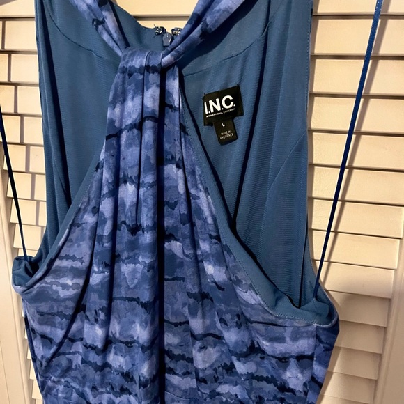 Blue Patterned Halter Dress - Picture 4 of 5
